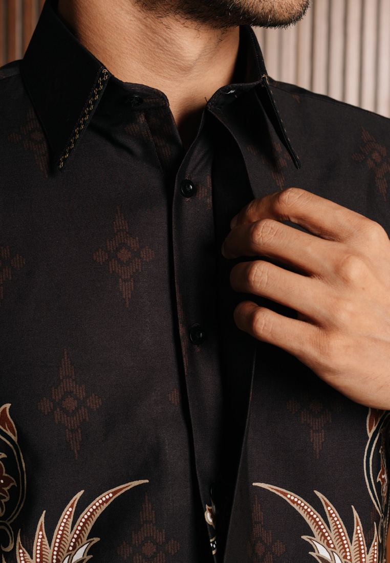 Hadinata Embroidery Batik Kemeja Pendek Gaundra Garlina-3